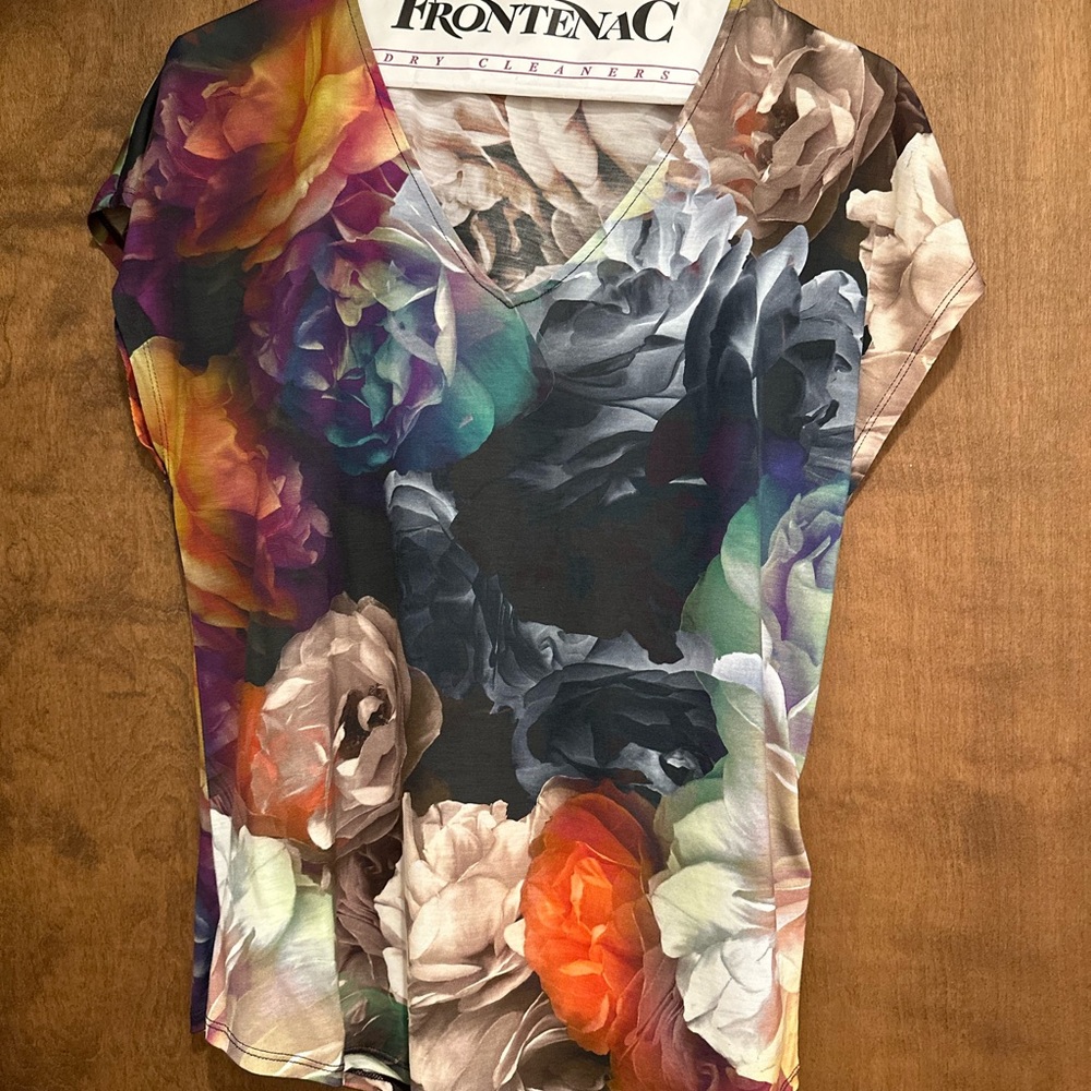 Ted Baker Size 1 Floral Tee-Shirt